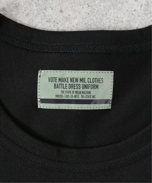 VOTE MAKE NEW CLOTHES（ボートメイクニュークローズ）の「【VOTE MAKE NEW CLOTHES / ヴォートメイク】別注 RANDOM FONT Tシャツ(NEW YORK)（Tシャツ/カットソー・メンズ・ホワイト/ブラック・LARGE/MEDIUM）」の9枚目の写真