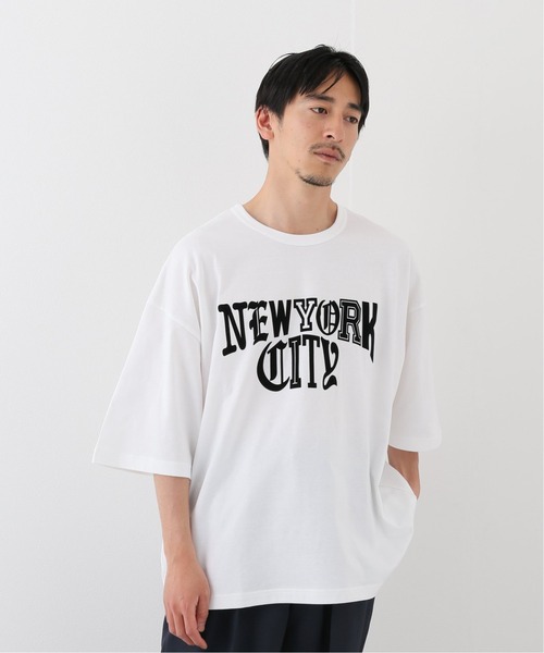 VOTE MAKE NEW CLOTHES（ボートメイクニュークローズ）の「【VOTE MAKE NEW CLOTHES / ヴォートメイク】別注 RANDOM FONT Tシャツ(NEW YORK)（Tシャツ/カットソー・メンズ・ホワイト/ブラック・LARGE/MEDIUM）」の13枚目の写真