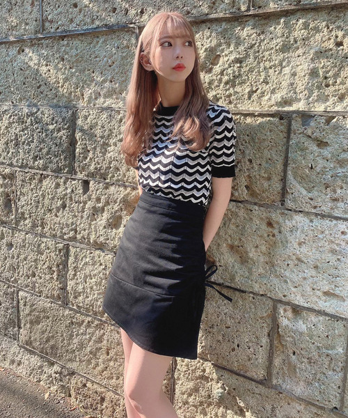 Voyage titty&Co.PETIT（ボヤージュティティアンドコープチ）の「【Voyage titty&Co.】サイドギャザースカパン（スカート・レディース・ピンク/ブラック/オフホワイト・SMALL/MEDIUM）」の3枚目の写真