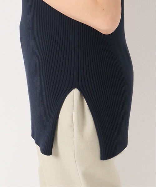 IENA（イエナ）の「前ボタンノースリーブプルオーバー（ニット/セーター・レディース・ホワイト/ネイビー/ブルー・FREE）」の20枚目の写真