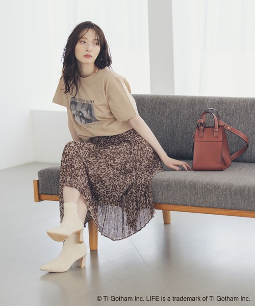 Andemiu（アンデミュウ）の「イレヘムプリーツスカート215844（スカート・レディース・ブラック/ブラウン/ピンク・FREE）」の5枚目の写真