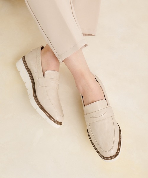 COLONY 2139（コロニートゥーワンスリーナイン）の「【マカロンFoot】厚底ローファー（ローファー・レディース・ブラック/アイボリー/ブラック系その他・23cm/24cm/25cm）」の7枚目の写真