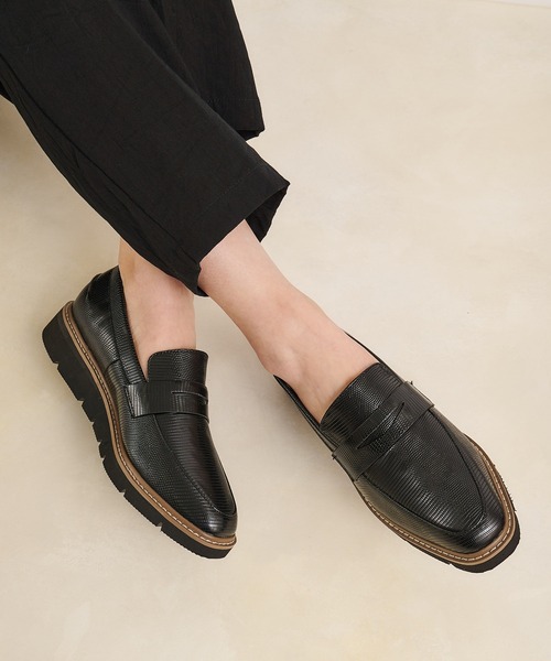 COLONY 2139（コロニートゥーワンスリーナイン）の「【マカロンFoot】厚底ローファー（ローファー・レディース・ブラック/アイボリー/ブラック系その他・23cm/24cm/25cm）」の9枚目の写真