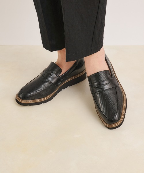 COLONY 2139（コロニートゥーワンスリーナイン）の「【マカロンFoot】厚底ローファー（ローファー・レディース・ブラック/アイボリー/ブラック系その他・23cm/24cm/25cm）」の10枚目の写真