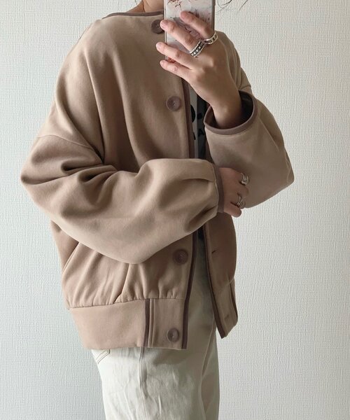 ZOZOMARKET（ゾゾマーケット）の「【maiko×ZOZO】パイピングスウェットカーディガン（カーディガン/ボレロ・レディース・ブラック/ライトベージュ/ダークベージュ・FREE）」の6枚目の写真