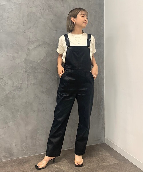 CREDONA(クレドナ)の「エコレザーサロペット(サロペット/オーバーオール・レディース・ブラック・S/M)」の21枚目の写真