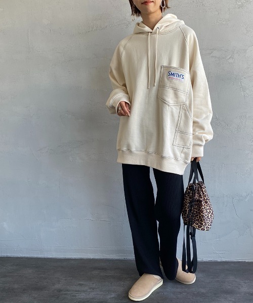 SMITH'S（スミス）の「【Begin 12月号掲載】[SMITH'S/スミス] 別注ペインタースウェットパーカー（パーカー・レディース・グレー/ナチュラル/スミクロ・S/M/L）」の6枚目の写真