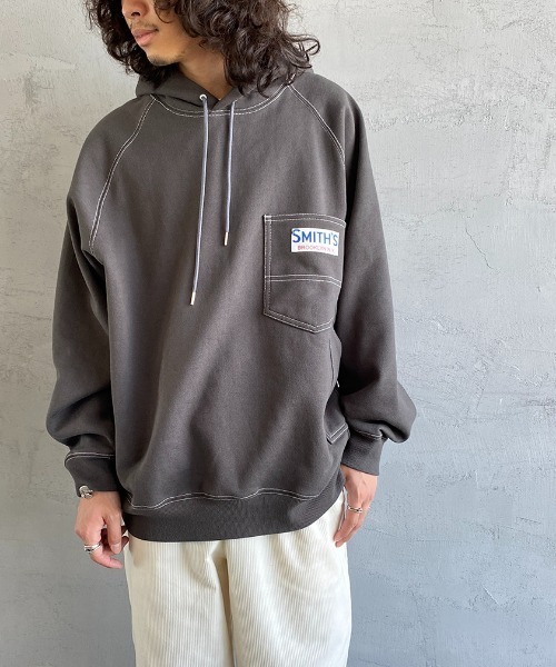 SMITH'S（スミス）の「【Begin 12月号掲載】[SMITH'S/スミス] 別注ペインタースウェットパーカー（パーカー・レディース・グレー/ナチュラル/スミクロ・S/M/L）」の17枚目の写真