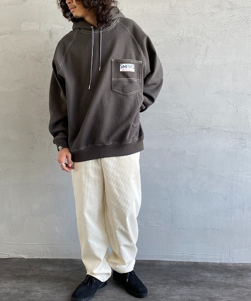 SMITH'S（スミス）の「【Begin 12月号掲載】[SMITH'S/スミス] 別注ペインタースウェットパーカー（パーカー・レディース・グレー/ナチュラル/スミクロ・S/M/L）」の20枚目の写真