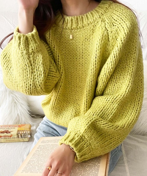 moment+（モーメントプラス）の「1.5G ヴィンテージライクモヘヤ ローゲージ手編み風ざっくりニットプルオーバー（ニット/セーター・レディース・アイボリー/パープル/イエロー×グリーン/オレンジ/ブルー・FREE）」の4枚目の写真