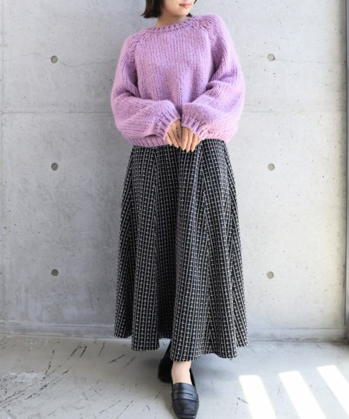 moment+（モーメントプラス）の「1.5G ヴィンテージライクモヘヤ ローゲージ手編み風ざっくりニットプルオーバー（ニット/セーター・レディース・アイボリー/パープル/イエロー×グリーン/オレンジ/ブルー・FREE）」の14枚目の写真