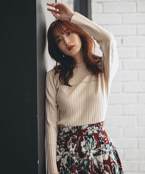 Andemiu（アンデミュウ）の「【カラー診断】プチハイリブニット227812（ニット/セーター・レディース・アイボリー/ブラック/ブラウン/ブルー/イエロー/ピンク・FREE）」の2枚目の写真