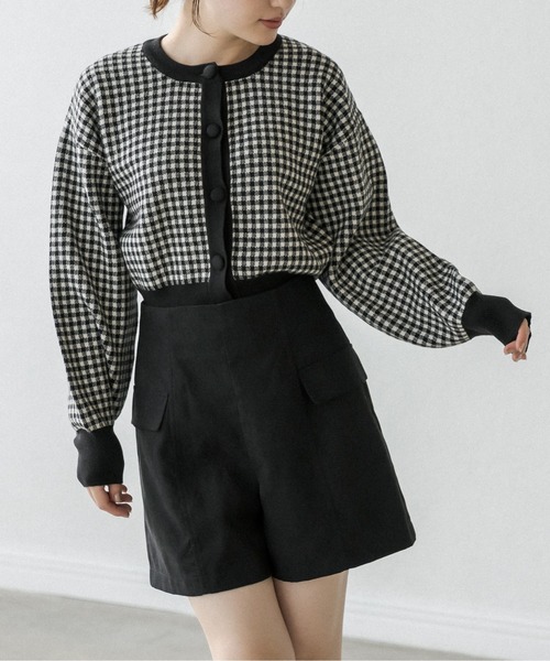 OLIVE des OLIVE（オリーブデオリーブ）の「フラップハイウエストショートパンツ（その他パンツ・レディース・ブラウン/ブラック/ベージュ・FREE）」の2枚目の写真