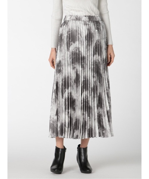 m.f.editorial（エムエフエディトリアル）の「m.f.エディトリアル レディースマーブルプリント プリーツロングスカート（スカート・レディース・ライトグレー・MEDIUM/LARGE/S）」の6枚目の写真