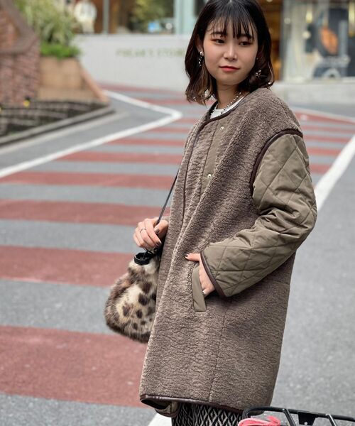 fredy repit（フレディレピ）の「ボア＆キルティングコート（その他アウター・レディース・オフホワイト/カーキ・38/36）」の3枚目の写真