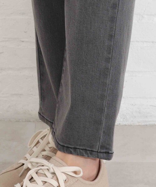 SHOO・LA・RUE(シューラルー)の「◆【SS-3L】デニムストレートパンツ(デニムパンツ・レディース・チャコールグレー/ブルー/ダークネイビー・10/01/02/03/04/05)」の15枚目の写真