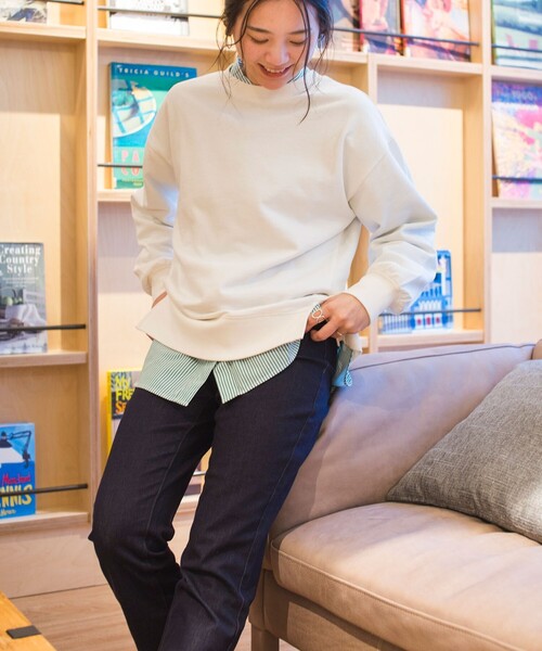 SHOO・LA・RUE(シューラルー)の「◆【SS-3L】デニムストレートパンツ(デニムパンツ・レディース・チャコールグレー/ブルー/ダークネイビー・10/01/02/03/04/05)」の18枚目の写真