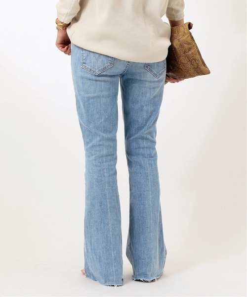 MOTHER DENIM(マザーデニム)の「【MOTHER/マザー】FLAREデニム L/BLUE(デニムパンツ・レディース・スカイブルー・25/27/26)」の2枚目の写真