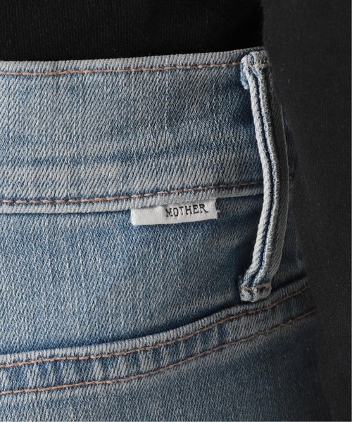 MOTHER DENIM(マザーデニム)の「【MOTHER/マザー】FLAREデニム L/BLUE(デニムパンツ・レディース・スカイブルー・25/27/26)」の12枚目の写真