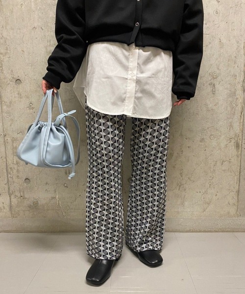 AS KNOW AS PINKY（アズノゥアズピンキー）の「幾何学ラインわたるニットパンツ（その他パンツ・レディース・ブラック系その他/マルチ・FREE）」の2枚目の写真