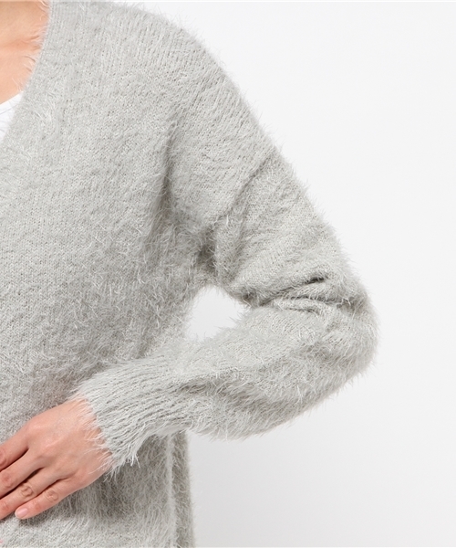 mystic(ミスティック)の「フェザーVネックカーディガン(カーディガン/ボレロ・レディース・オフホワイト/グレー/ベージュ・フリ-)」の9枚目の写真