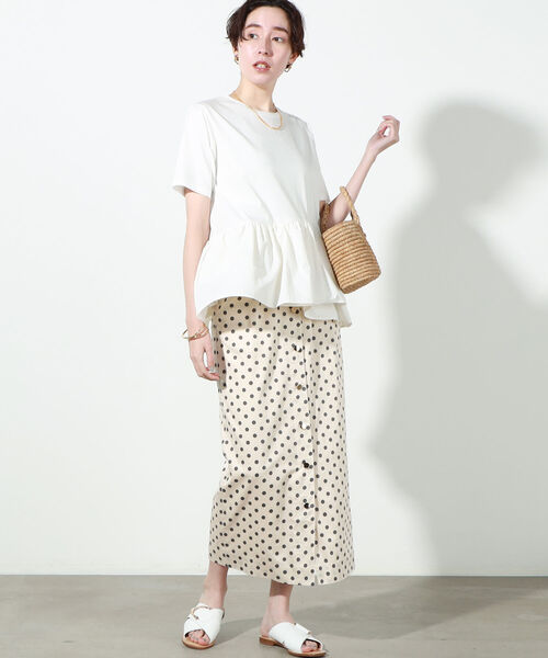 NOLLEY’S（ノーリーズ）の「◇【WEB限定】裾フリルTシャツ（Tシャツ/カットソー・レディース・ブラック/オフホワイト/ブラック系その他3・FREE）」の5枚目の写真