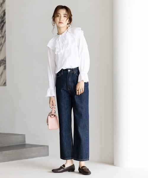 ラッフルカラーボリューム袖ブラウス