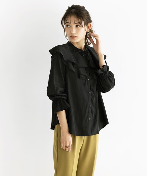 ラッフルカラーボリューム袖ブラウス