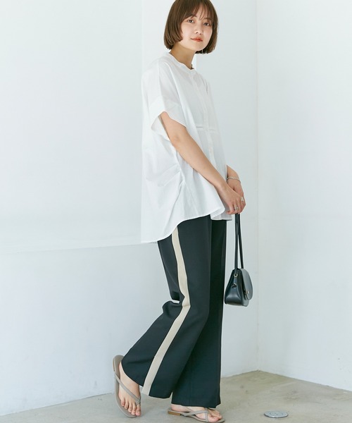 LAVEANGE(ラビアンジェ)の「サイドラインスリットパンツ(その他パンツ・レディース・パープル/ライトブルー/ブラック/ベージュ/チャコールグレー・3L/L/M/4L/LL)」の12枚目の写真