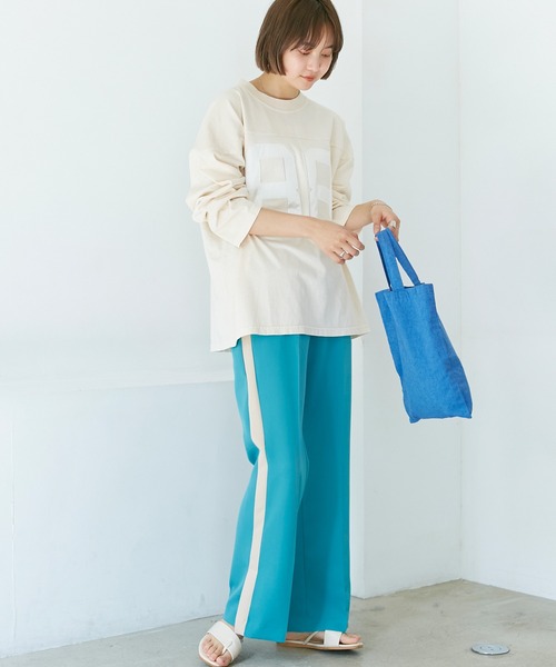 LAVEANGE(ラビアンジェ)の「サイドラインスリットパンツ(その他パンツ・レディース・パープル/ライトブルー/ブラック/ベージュ/チャコールグレー・3L/L/M/4L/LL)」の20枚目の写真