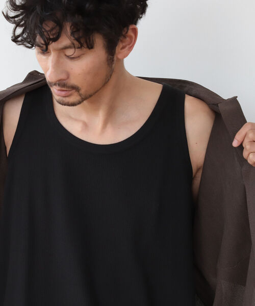 B:MING by BEAMS（ビーミングバイビームス）の「B:MING by BEAMS / ワッフル ワイドフィット タンクトップ（タンクトップ・メンズ・ブラック/グレー/オフホワイト・SMALL/MEDIUM/LARGE/X-LARGE）」の3枚目の写真