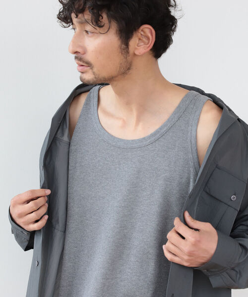 B:MING by BEAMS（ビーミングバイビームス）の「B:MING by BEAMS / ワッフル ワイドフィット タンクトップ（タンクトップ・メンズ・ブラック/グレー/オフホワイト・SMALL/MEDIUM/LARGE/X-LARGE）」の7枚目の写真
