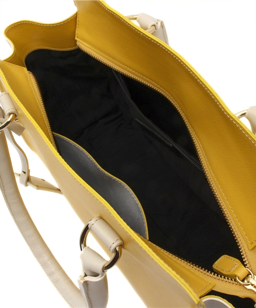FIGARO Paris（フィガロパリ）の「◇LE SOLIM 配色ハンドBag（ハンドバッグ・レディース・ネイビー/イエロー系その他・FREE）」の4枚目の写真