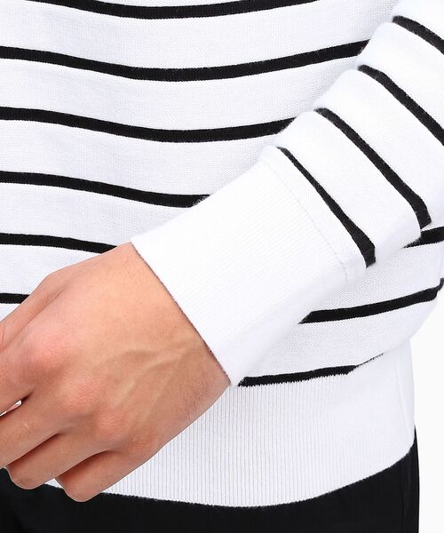 Calvin Klein（カルバン・クライン）の「ボーダークルーネックセーター