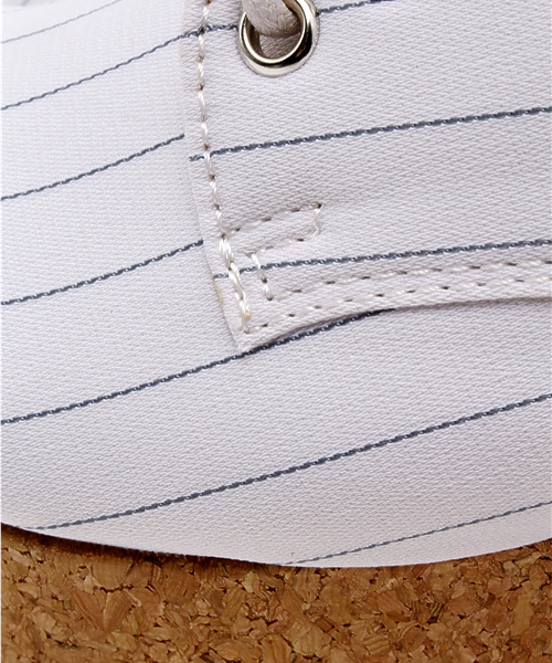 one after another NICE CLAUP（ワンアフターアナザーナイスクラップ）の「【mer5月号掲載　ナイスクラップ】厚底レースアップシューズ（ブーティ・レディース・ストライプ/ブラック/ベージュ・SMALL/MEDIUM/LARGE）」の8枚目の写真