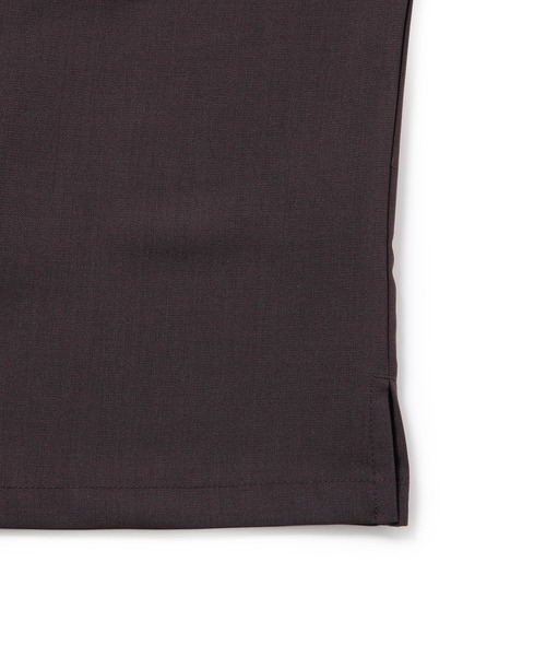 ADAM ET ROPE'(アダムエロペ)の「TPUオープンカラーセットアップ22SS(セットアップ・メンズ・ブラック/グレー/スミクロ・LL/M/L)」の8枚目の写真