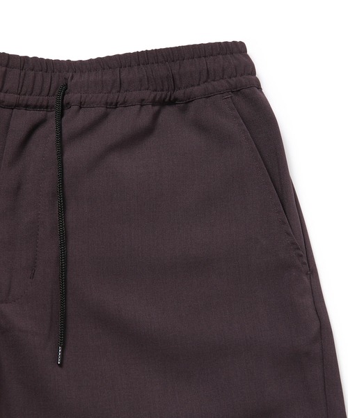 ADAM ET ROPE'(アダムエロペ)の「TPUオープンカラーセットアップ22SS(セットアップ・メンズ・ブラック/グレー/スミクロ・LL/M/L)」の14枚目の写真