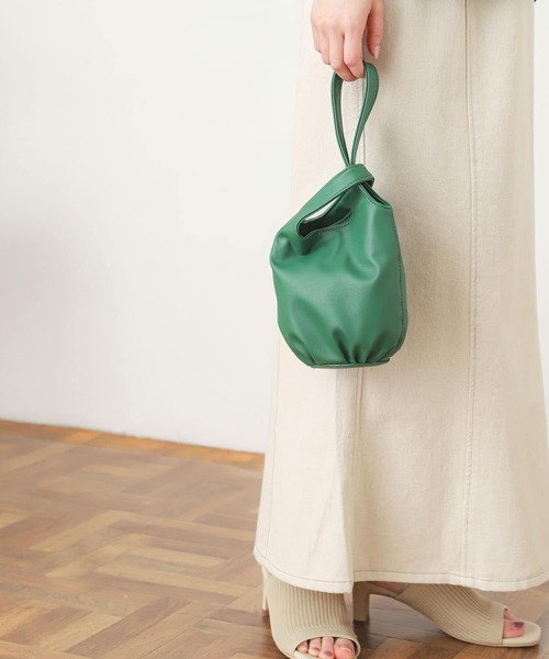SENSE OF PLACE by URBAN RESEARCH（センスオブプレイスバイアーバンリサーチ）の「シンプルミニワンハンドルバッグ（ハンドバッグ・レディース・ブラック/グリーン/アイボリー・ONE）」の3枚目の写真