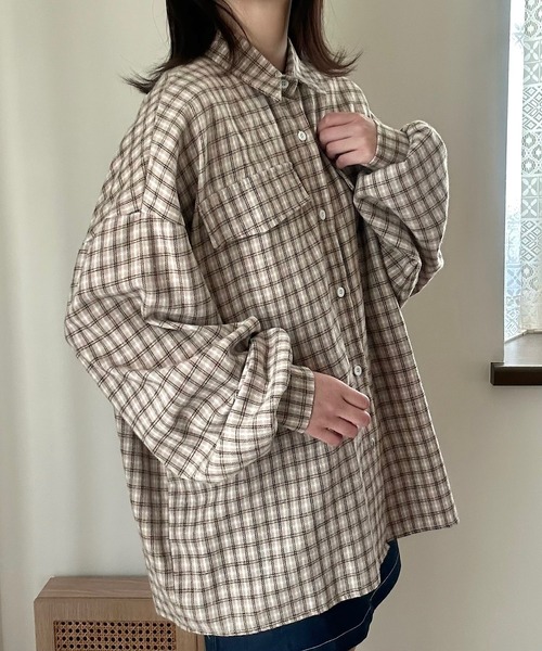 Cham.（チャム）の「ゆるだぼチェックシャツ（シャツ/ブラウス・レディース・ブラウン/ベージュ/ブラック・F）」の13枚目の写真