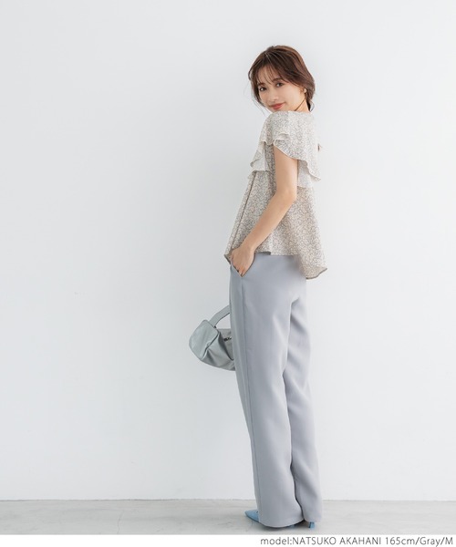 coca(coca)(コカ)の「grayフラワー フリルブラウス(シャツ/ブラウス・レディース・グレー・M/L)」の7枚目の写真