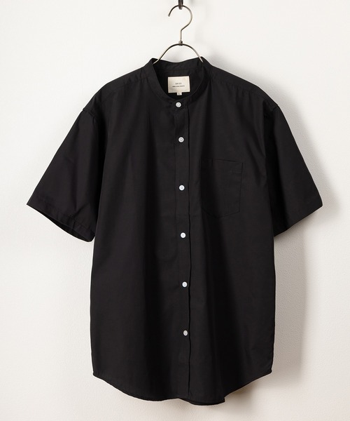 SlashDate（スラッシュデイト）の「T/Cブロード バンドカラー半袖シャツ リラックスフィット/無地/総柄/ストライプ（シャツ/ブラウス・メンズ・ホワイト/チャコールグレー/ブラック/ベージュ/ブルー/ホワイト系その他/ブラック系その他/ブルー系その他・M/L/XL）」の11枚目の写真