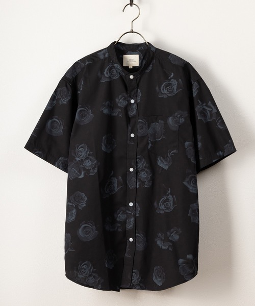 SlashDate（スラッシュデイト）の「T/Cブロード バンドカラー半袖シャツ リラックスフィット/無地/総柄/ストライプ（シャツ/ブラウス・メンズ・ホワイト/チャコールグレー/ブラック/ベージュ/ブルー/ホワイト系その他/ブラック系その他/ブルー系その他・M/L/XL）」の12枚目の写真