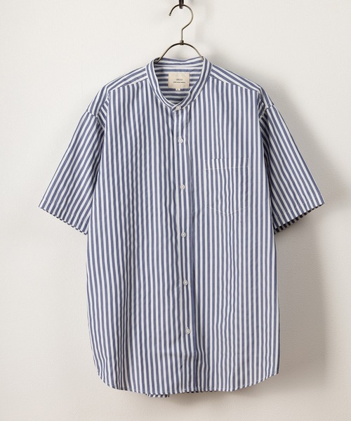 SlashDate（スラッシュデイト）の「T/Cブロード バンドカラー半袖シャツ リラックスフィット/無地/総柄/ストライプ（シャツ/ブラウス・メンズ・ホワイト/チャコールグレー/ブラック/ベージュ/ブルー/ホワイト系その他/ブラック系その他/ブルー系その他・M/L/XL）」の15枚目の写真