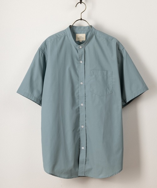 SlashDate（スラッシュデイト）の「T/Cブロード バンドカラー半袖シャツ リラックスフィット/無地/総柄/ストライプ（シャツ/ブラウス・メンズ・ホワイト/チャコールグレー/ブラック/ベージュ/ブルー/ホワイト系その他/ブラック系その他/ブルー系その他・M/L/XL）」の16枚目の写真