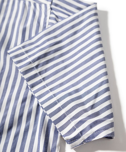 SlashDate（スラッシュデイト）の「T/Cブロード バンドカラー半袖シャツ リラックスフィット/無地/総柄/ストライプ（シャツ/ブラウス・メンズ・ホワイト/チャコールグレー/ブラック/ベージュ/ブルー/ホワイト系その他/ブラック系その他/ブルー系その他・M/L/XL）」の21枚目の写真