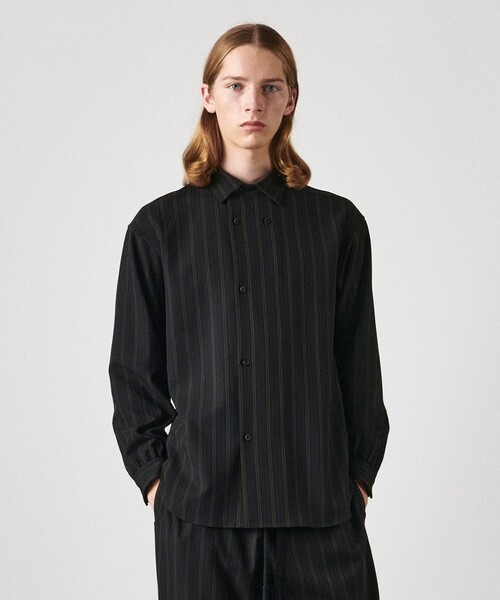 JOSEPH STUDIO（ジョゼフストゥディオ）の「ライトオックス　シャツ（シャツ/ブラウス・メンズ・ブラック系1/スモーキーグリーン系3・6/8）」の3枚目の写真