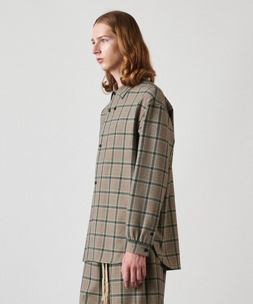 JOSEPH STUDIO（ジョゼフストゥディオ）の「ライトオックス　シャツ（シャツ/ブラウス・メンズ・ブラック系1/スモーキーグリーン系3・6/8）」の12枚目の写真