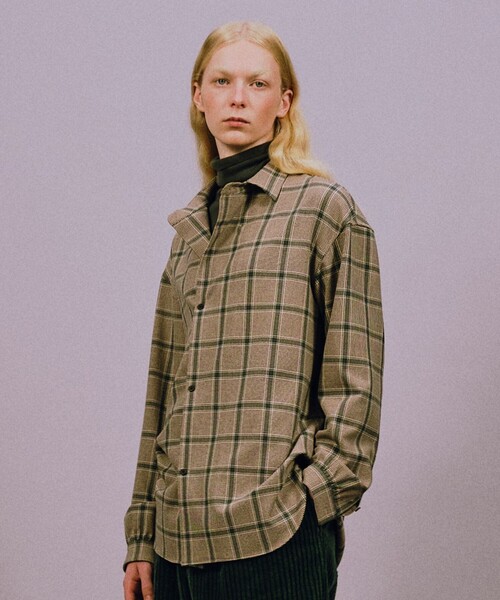 JOSEPH STUDIO（ジョゼフストゥディオ）の「ライトオックス　シャツ（シャツ/ブラウス・メンズ・ブラック系1/スモーキーグリーン系3・6/8）」の4枚目の写真