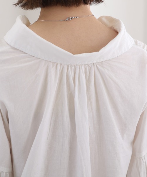 ElegChic(エレグシック)の「透け感 ローンギャザーシャツブラウス(シャツ/ブラウス・レディース・ブラック/オフホワイト/ベージュ・M~L/LL~3L/4L~5L)」の17枚目の写真