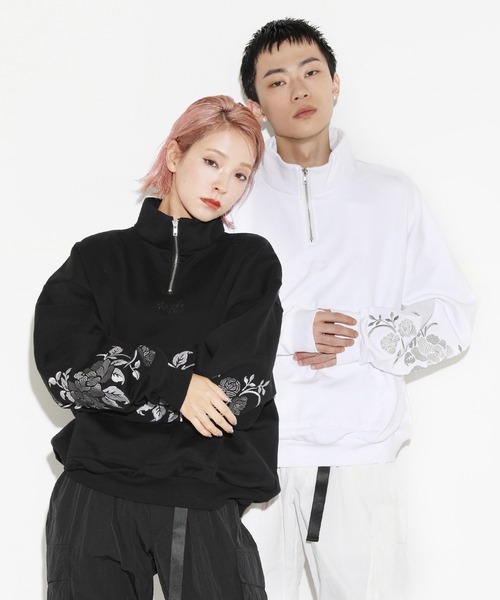 LEGENDA（レジェンダ）の「レジェンダ モノクロームローズ ハーフジップ スウェットシャツ / LEGENDA Monochrome Rose Half-Zip Sweatshirt（スウェット・メンズ・ホワイト/ブラック・FREE）」の7枚目の写真